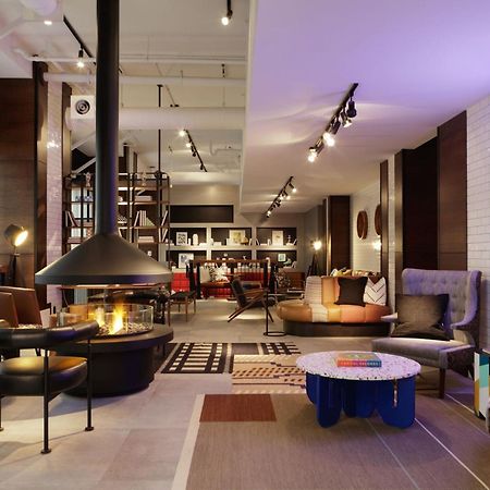 Moxy Richmond Downtown Hotel Eksteriør billede